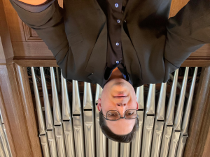 Der Organist Bernhardt Brand-Hofmeister gestaltet die 415. Spachbrücker Abendmusik.