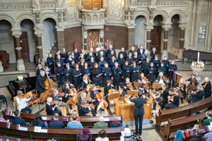 Ringkirchenkantorei und KirchenStreicher in der Ringkirche